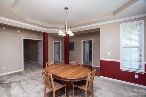 662 Amethyst Cir, Fort Mill, SC 29708 photo 9