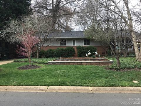 3852 Moultrie St, Charlotte, NC 28209