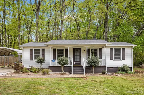 5641 Anderson Rd, Charlotte, NC 28269