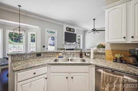 7181 Windy Pine Cir, Denver, NC 28037 photo 12
