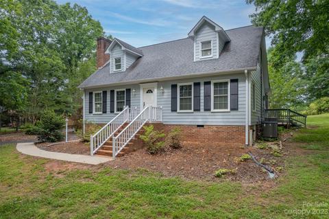 655 Bostic Sunshine Hwy, Bostic, NC 28018
