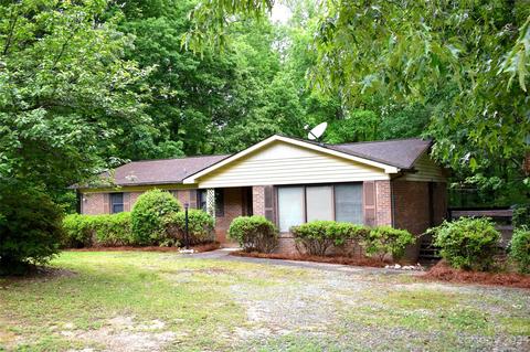 1924 Normandy Rd, Kannapolis, NC 28081