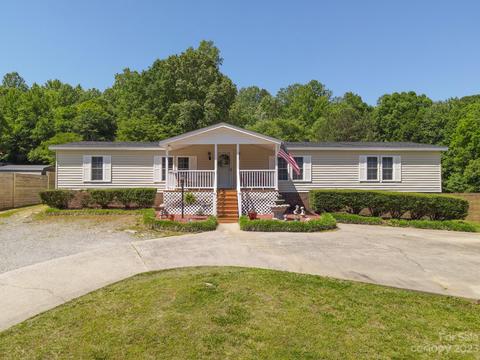 132 Kirkland Rd, Gastonia, NC 28056