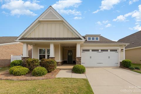 8223 Bretton Woods Dr, Mint Hill, NC 28227