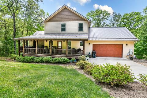 324 Fern Cove Ln, Pisgah Forest, NC 28768