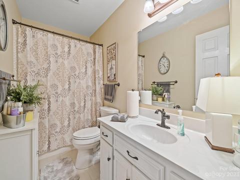 116 Commonwealth Dr, Lincolnton, NC 28092 photo 8