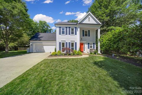 9134 Stoney Corner Ln, Charlotte, NC 28210