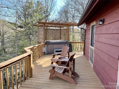304 Sarvis Ln, Mars Hill, NC 28754 photo 5