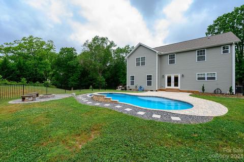 413 3rd Ave SW, Conover, NC 28613 photo 17