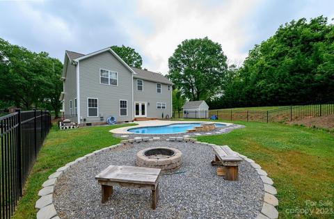 413 3rd Ave SW, Conover, NC 28613 photo 18