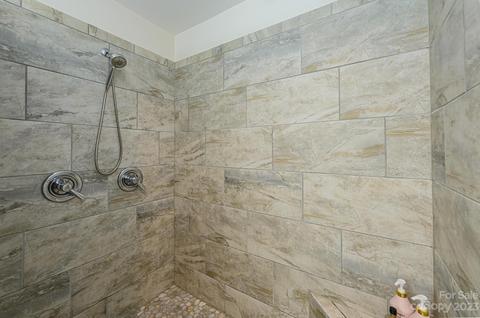 413 3rd Ave SW, Conover, NC 28613 photo 41