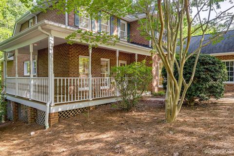 6325 Crosswinds Dr, Clover, SC 29710 photo 2