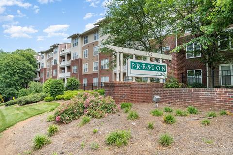 1000 Woodlawn Rd #122, Charlotte, NC 28209