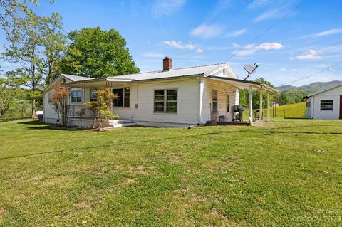255 Cook Rd, Hot Springs, NC 28743
