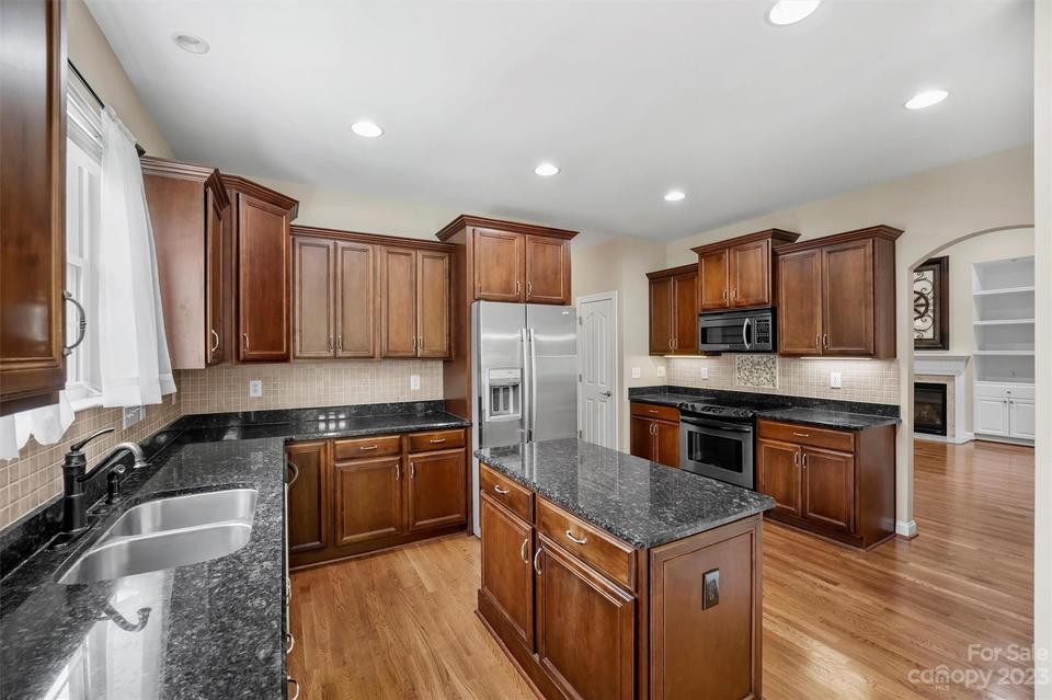  113 E Vista View Pl, Mooresville, NC 28117 photo 6