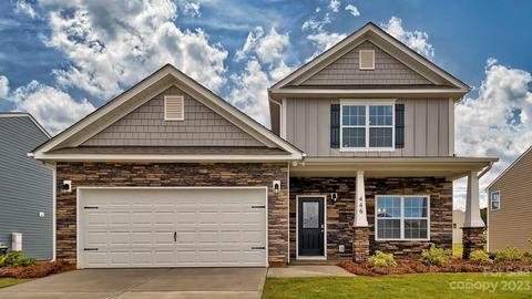 3981 Village Blvd NW, Conover, NC 28613