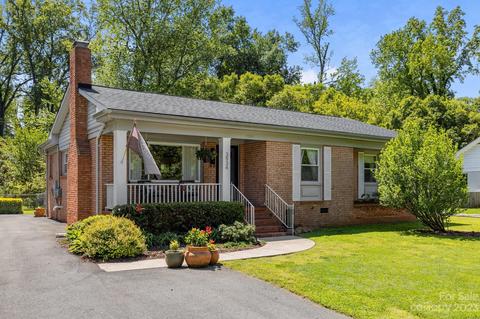 3934 Sheffield Dr, Charlotte, NC 28205