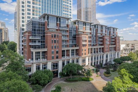 435 S Tryon 600 St #600, Charlotte, NC 28202