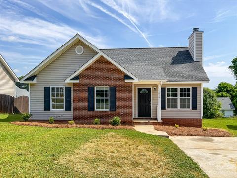 1829 Slater Rd, Charlotte, NC 28216