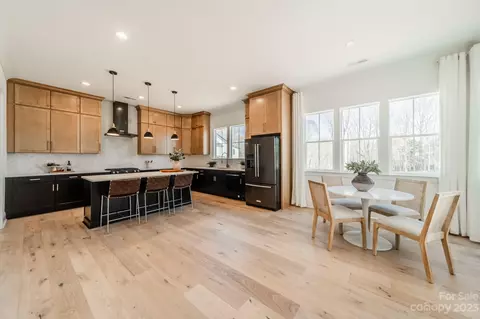 639 Hoover Rd, Troutman, NC 28166