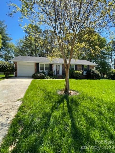 615 Tompkins Ct, Gastonia, NC 28054