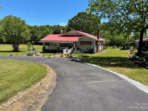 869 Old Us 221a Hwy, Mooresboro, NC 28114