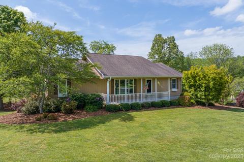 126 Quail Ridge Dr, Pisgah Forest, NC 28768