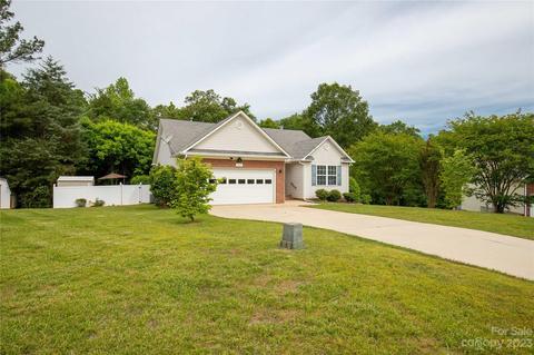 453 Eden Oaks Dr, Rock Hill, SC 29730