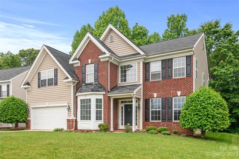 766 Pinkney Pl, Stanley, NC 28164