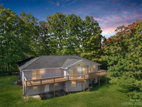 348 Perry Mountain Rd, Brevard, NC 28712