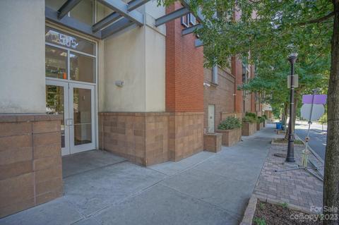 505 E 6th St UNIT 716, Charlotte, NC 28202