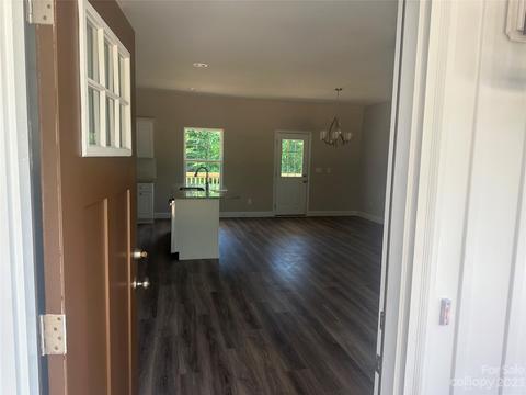 3005 Greenleaf Rd, Clover, SC 29710 photo 4