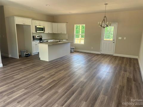 3005 Greenleaf Rd, Clover, SC 29710 photo 6
