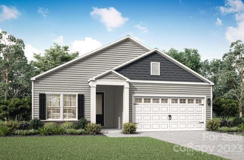 141 N Sina St, Troutman, NC 28166
