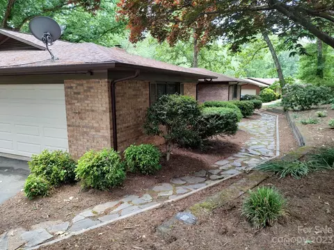 704 3rd Ne Ave, Conover, NC 28613 photo 28
