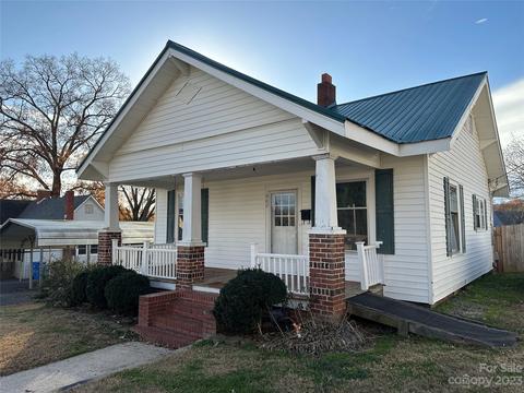 909 Spruce St, Albemarle, NC 28001