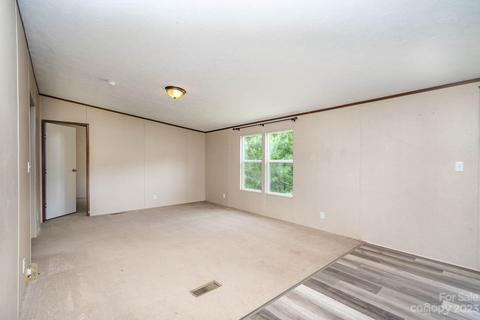 2776 Leadoff Rd, Lancaster, SC 29720 photo 4