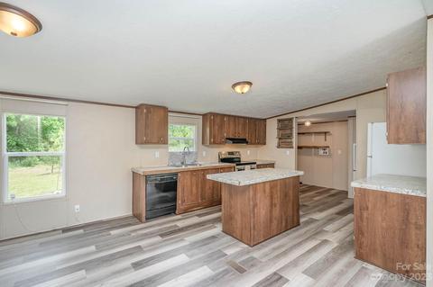 2776 Leadoff Rd, Lancaster, SC 29720 photo 7