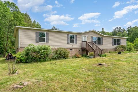 2776 Leadoff Rd, Lancaster, SC 29720 photo 2