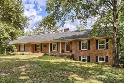 209 Park Dr, Kershaw, SC 29067