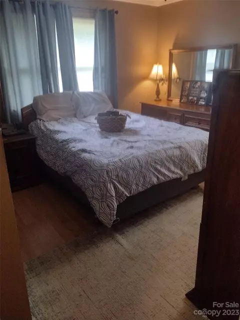 50 Shell Rd, Marion, NC 28752 photo 7