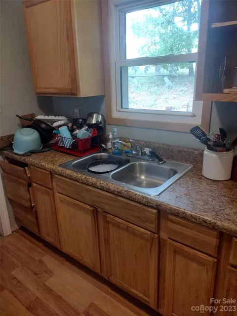 50 Shell Rd, Marion, NC 28752 photo 5