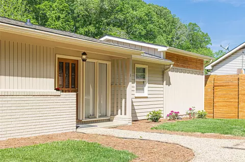 246 Old County Home Rd, Asheville, NC 28806