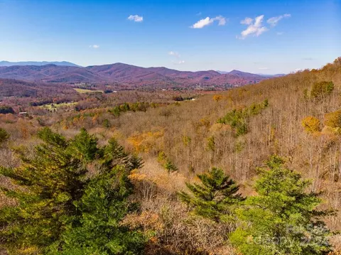 Continental Divide C3 Road #C3, Spruce Pine, NC 28777