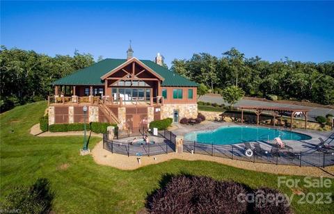 412 Healing Springs Dr, Denton, NC 27239