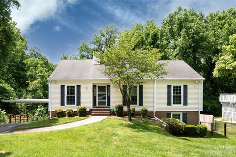 1130 Northwood Dr, Charlotte, NC 28216