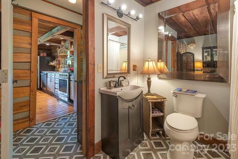 2222 Roaring Fork Rd, Mars Hill, NC 28754 photo 16