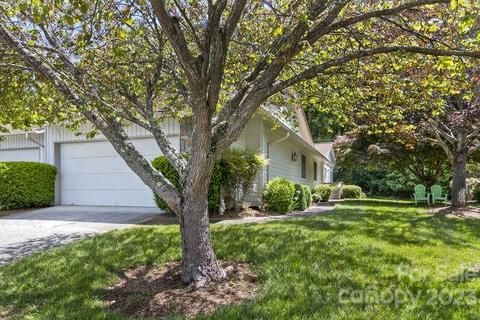 112 Cloverleaf Ln, Asheville, NC 28803