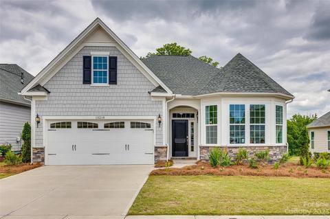 13218 Palisades Shoals Rd, Charlotte, NC 28278