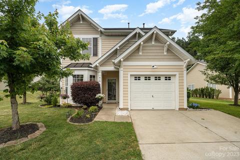 615 Goldflower Dr, Rock Hill, SC 29732
